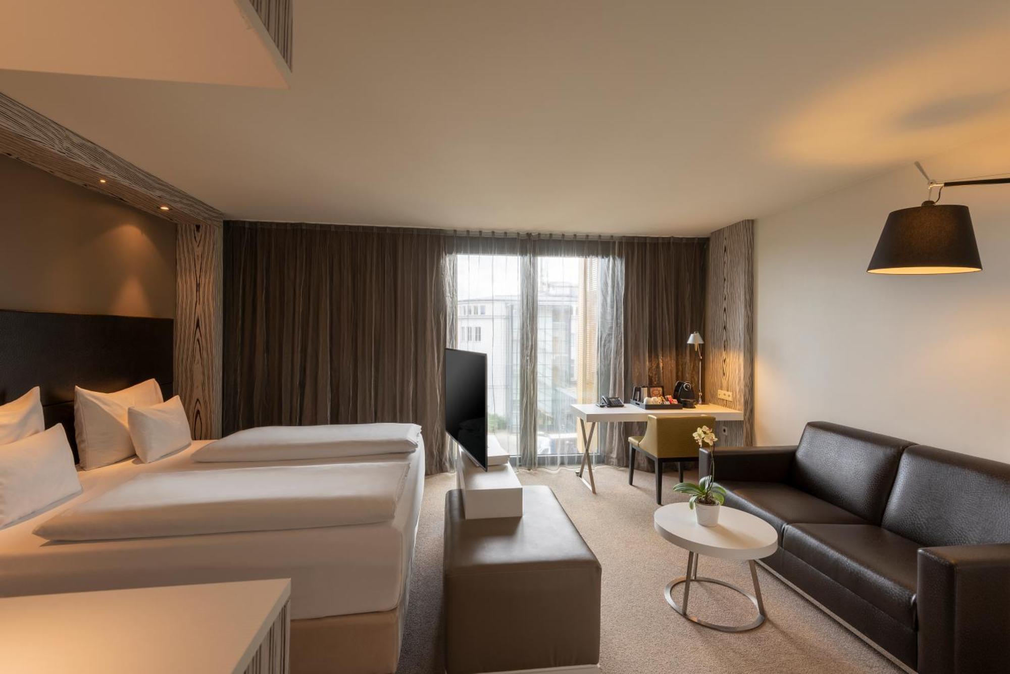 Doubletree By Hilton Schönbrunn 4*
